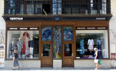 Comment transformer l’apparence de votre magasin avec un changement de vitrine